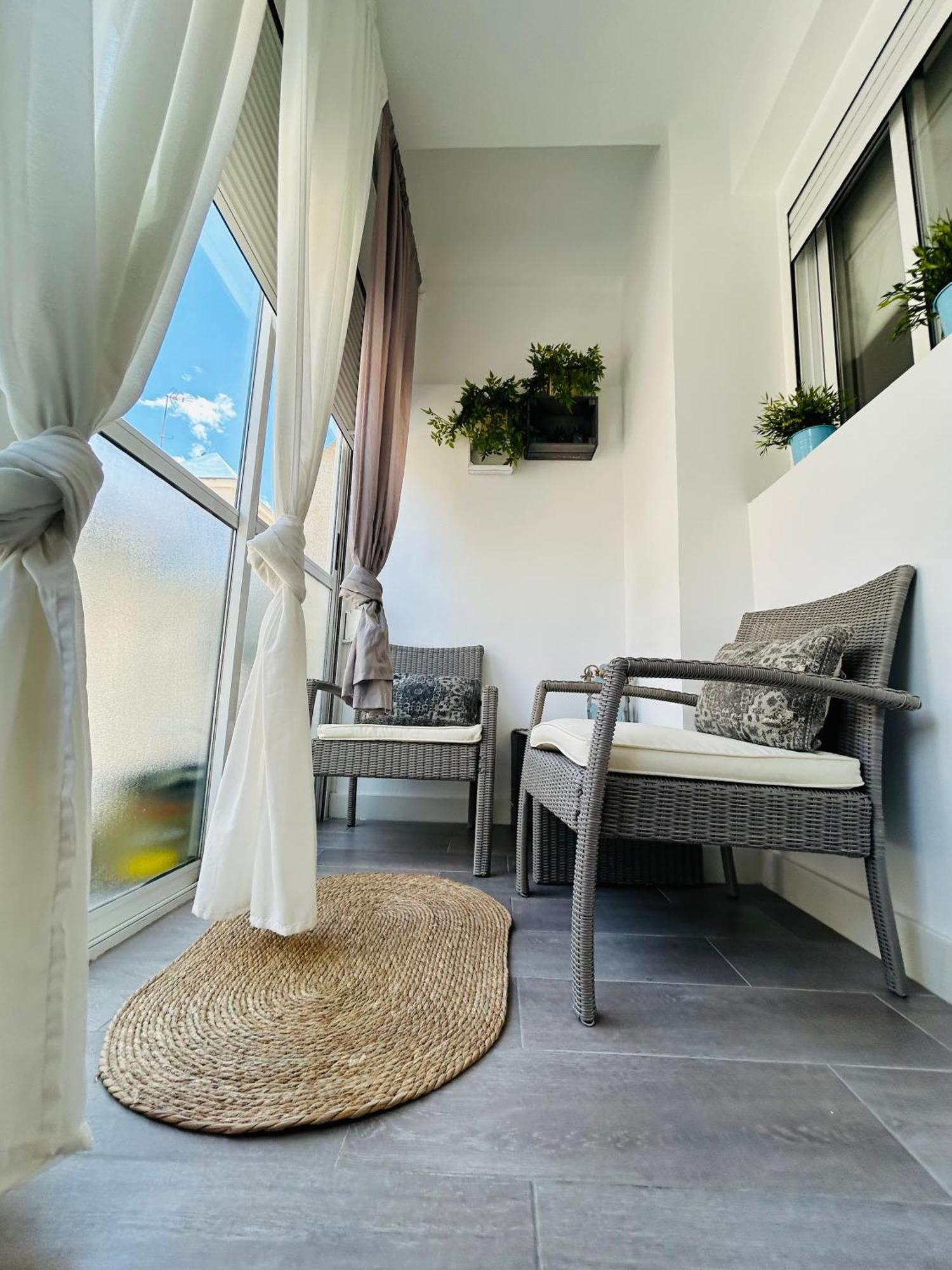 Arenales Beach Boutique Apartment Arenales del Sol Exterior photo